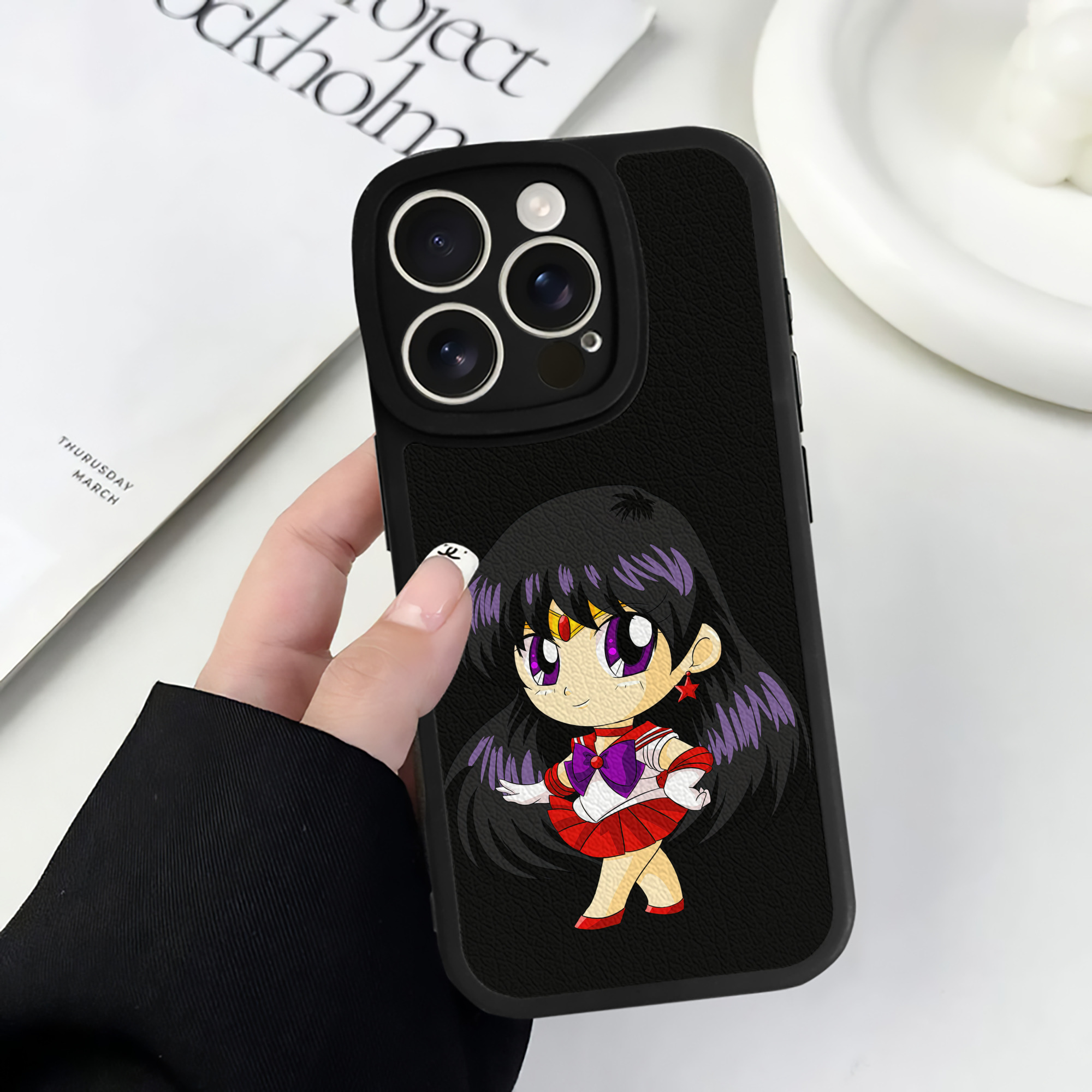 （画像用） 美少女戦士セーラームーン 火野レイ ひの レイ Sailor Moon Hino Rei （セーラーマーズ,Sailor Mars） 【iPhone 16シリーズ対応】シリコンスマホケース（レザー調） 材質：シリコン